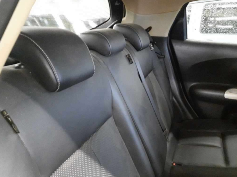  32052  NISSAN JUKE  2013  