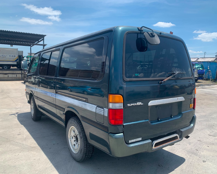  32057  TOYOTA REGIUS  1999  