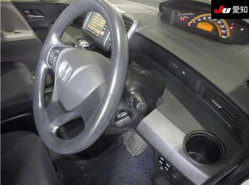  32059  HONDA FREED  2009  