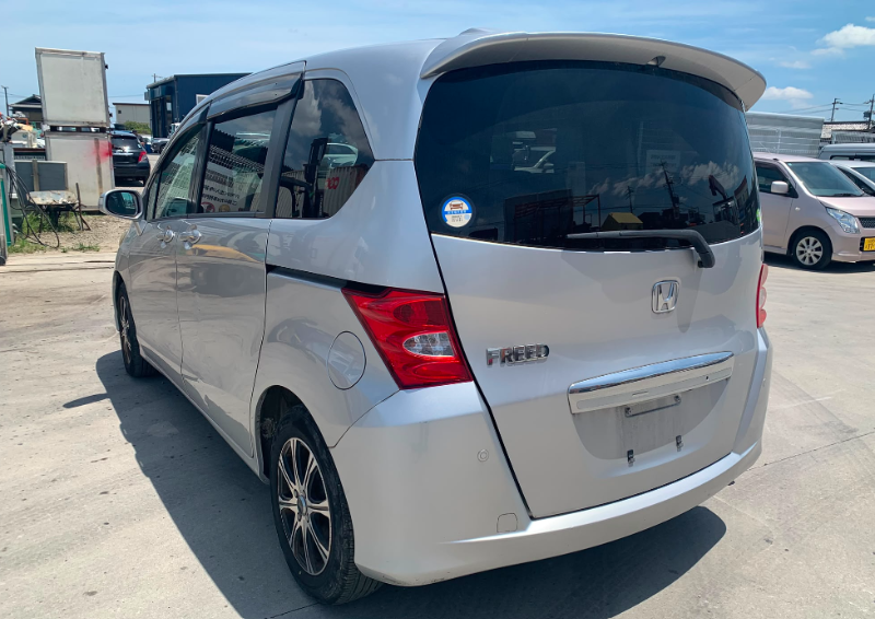  32059  HONDA FREED  2009  