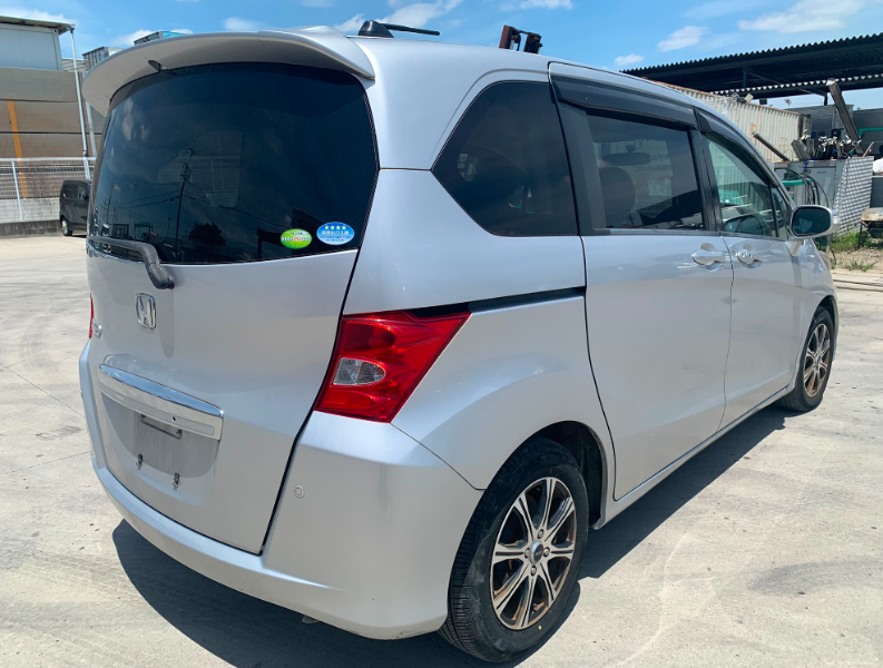  32059  HONDA FREED  2009  