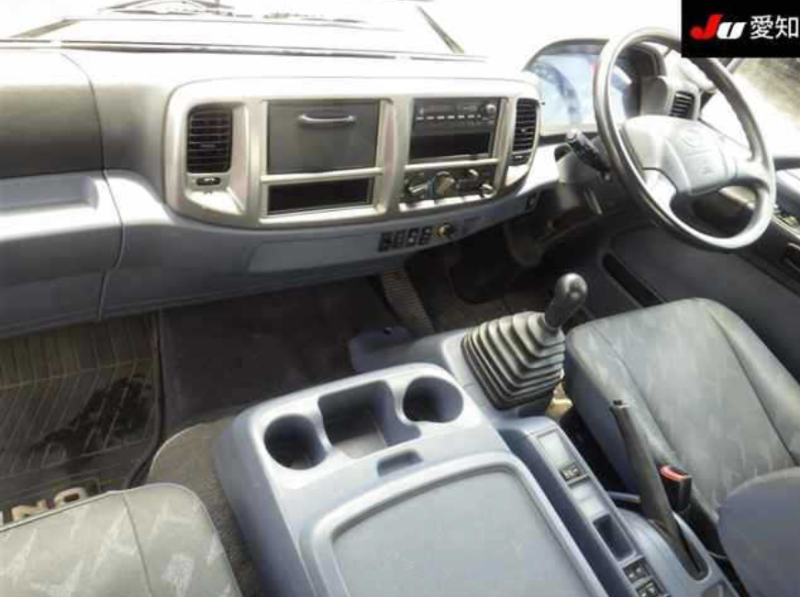  32063  HINO RANGER  2005  