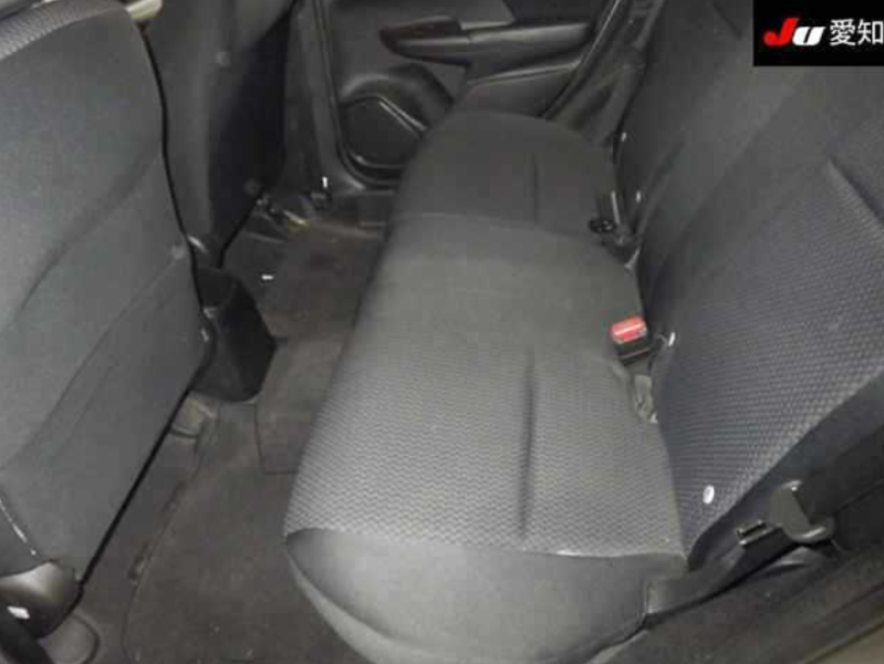  32066  HONDA FIT  2017  