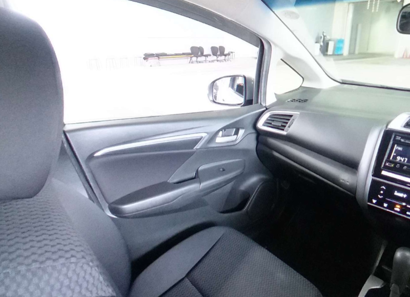  32066  HONDA FIT  2017  