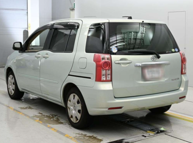  32109  TOYOTA RAUM  2007  