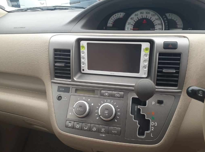  32109  TOYOTA RAUM  2007  