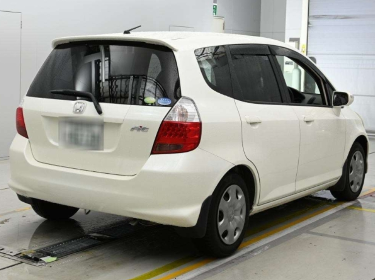  32112  HONDA FIT  2006  