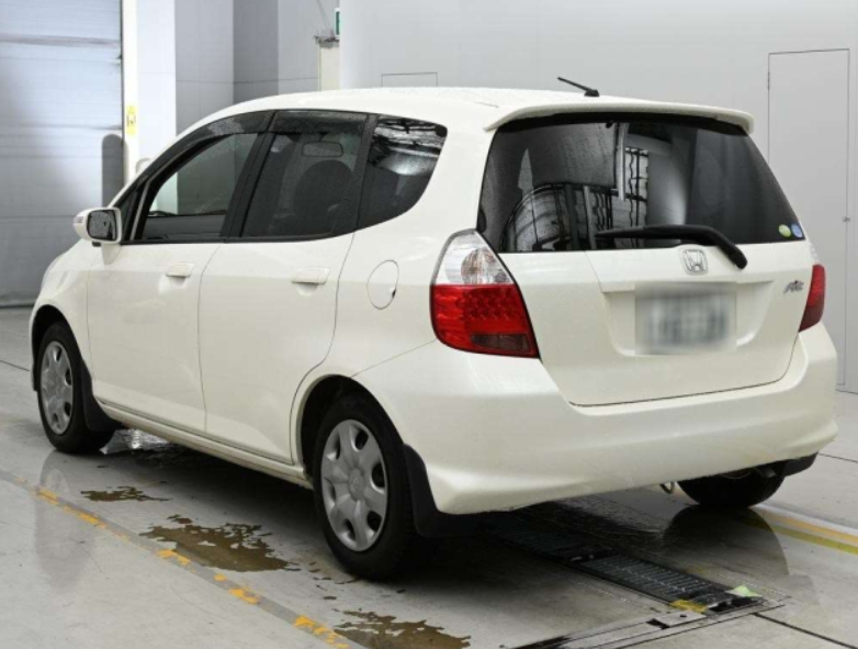  32112  HONDA FIT  2006  
