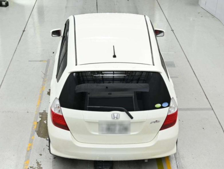  32112  HONDA FIT  2006  