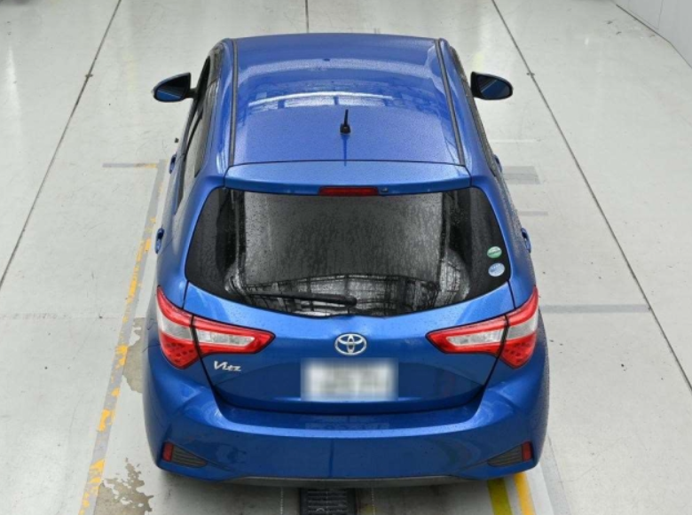  32115  TOYOTA VITZ  2017  
