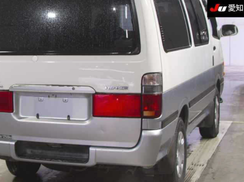  32124  TOYOTA HIACE  2001  
