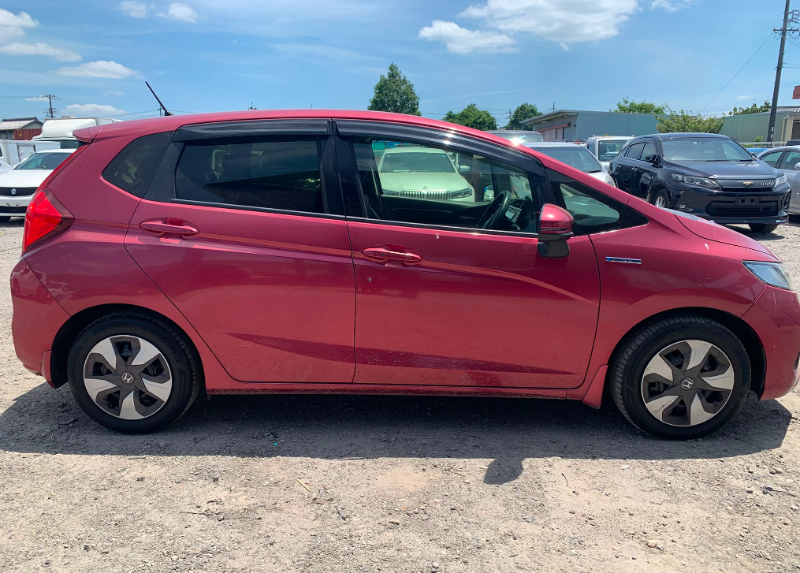  32128  HONDA FIT  2018  