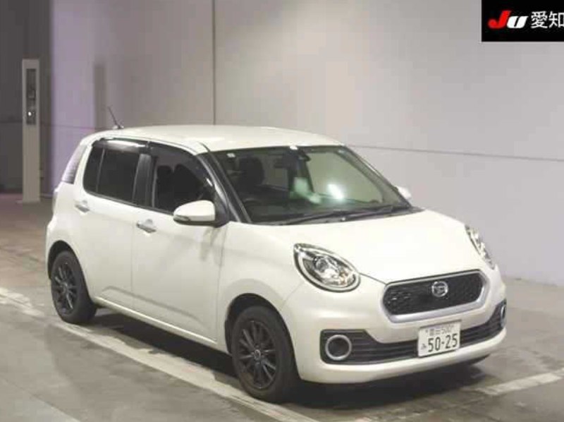  30282 TOYOTA AQUA  2016  