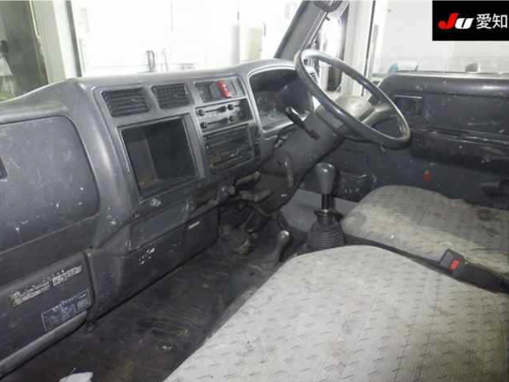  32130  TOYOTA DYNA  1999  