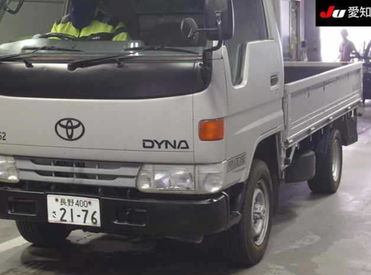  32130  TOYOTA DYNA  1999  
