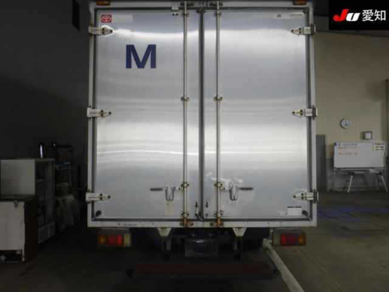  32131  TOYOTA DYNA  2003  