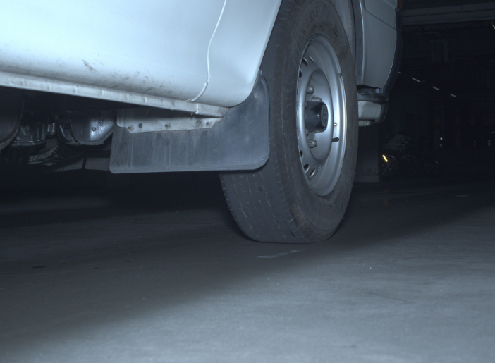  32141  TOYOTA HIACE COMUTER  2004  