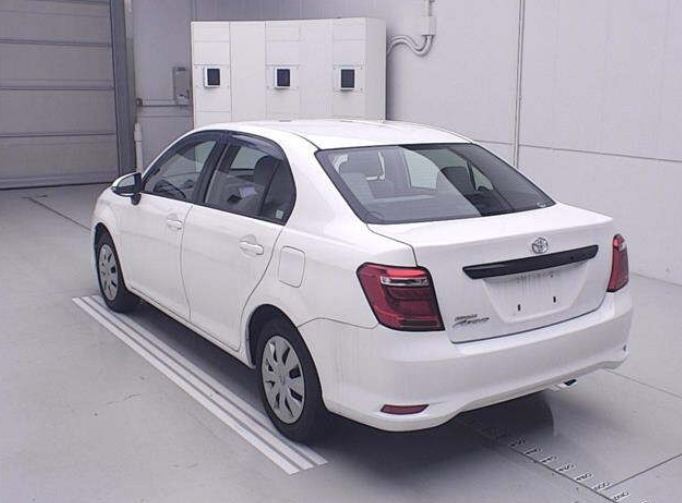  32149  TOYOTA COROLLA AXIO  2017  