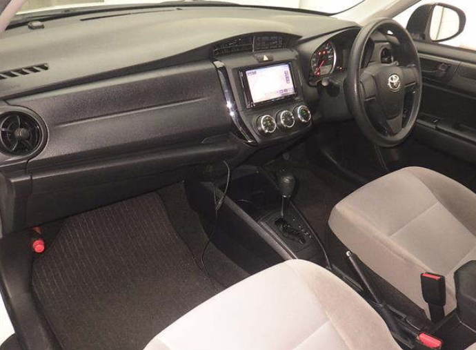  32149  TOYOTA COROLLA AXIO  2017  