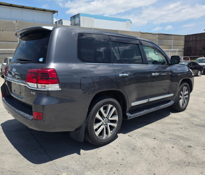  32151  TOYOTA LANDCRUISER  2016  