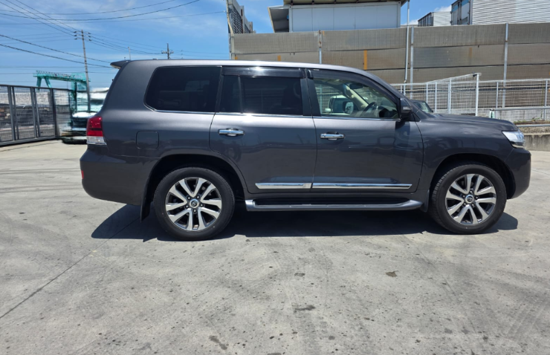  32151  TOYOTA LANDCRUISER  2016  