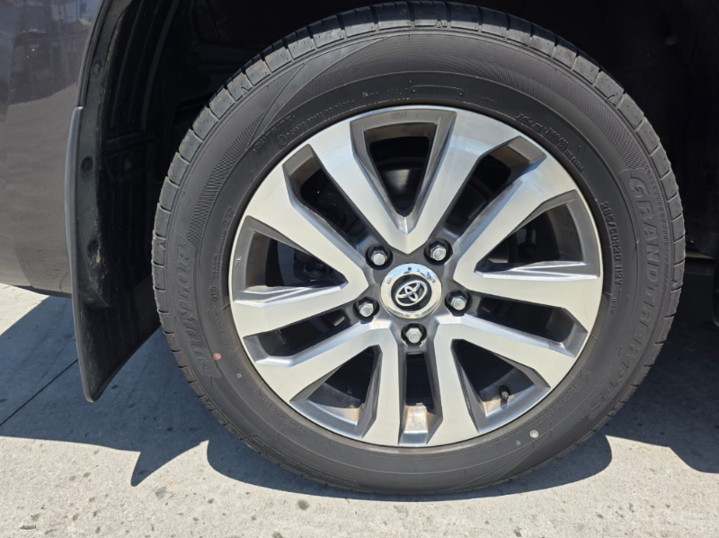  32151  TOYOTA LANDCRUISER  2016  