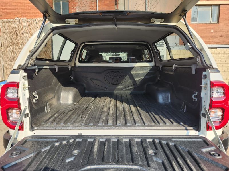  32187  TOYOTA HILUX REVO DOUBLE CAB  2023  